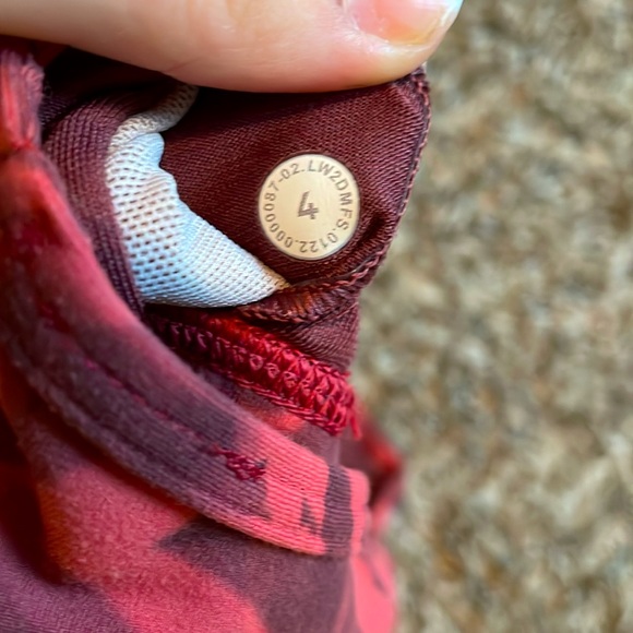 LULULEMON Flow Y Nulu Bra Light Support - Picture 4 of 5